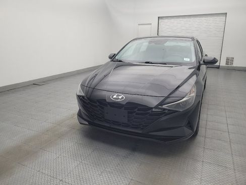Used 2023 Hyundai Elantra SEL FWD image 15