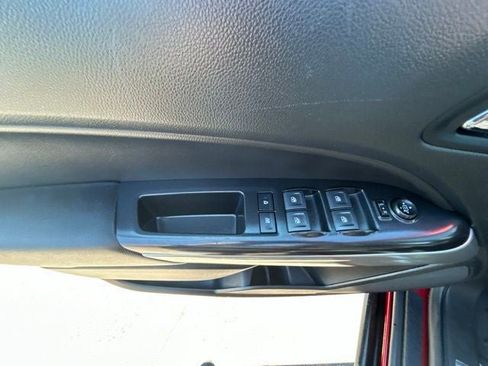 Used 2022 Chevrolet Colorado ZR2 AWD/4WD image 17