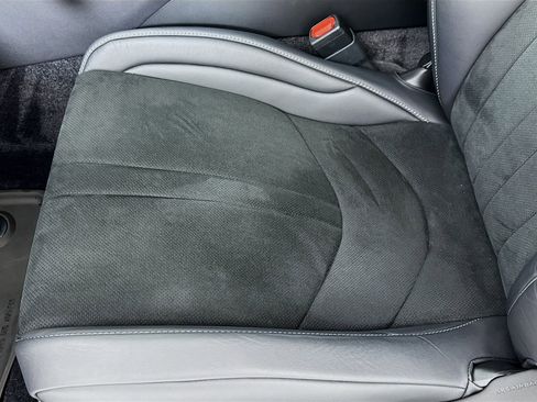 Used 2024 Lexus LC 500 Coupe w/ Dynamic Handling Package RWD image 20
