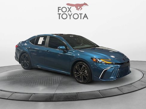 Used 2025 Toyota Camry XSE w/ Premium Package FWD image 8