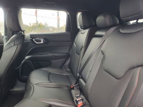 New 2026 Jeep Compass Trailhawk image 16