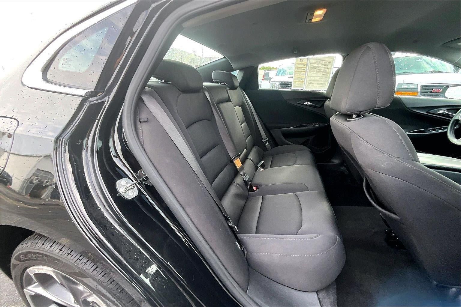 Used 2024 Chevrolet Malibu LT FWD image 24