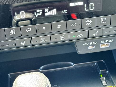 Certified 2026 Subaru Outback Limited XT AWD/4WD image 19