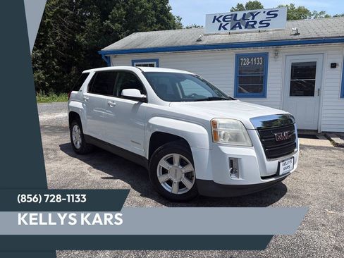 Used 2013 GMC Terrain SLE FWD image 1