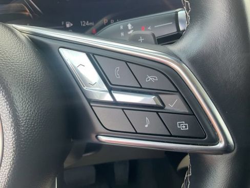 Used 2024 Buick Envision Preferred AWD/4WD image 11