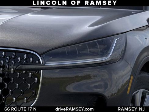 New 2026 Lincoln Aviator AWD image 19