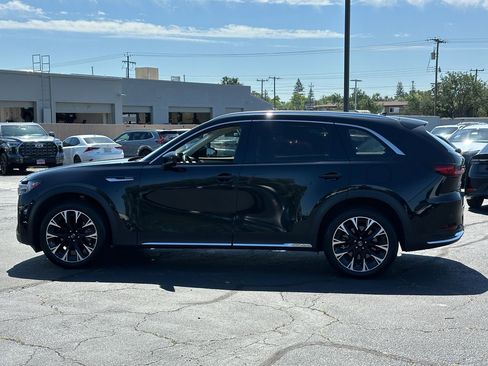 Used 2024 MAZDA CX-90 Plug-In Hybrid w/ Premium Plus AWD/4WD image 8