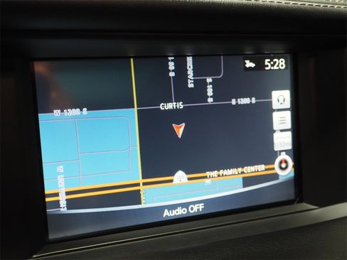 Used 2017 INFINITI QX30 Premium w/ Technology Package image 20