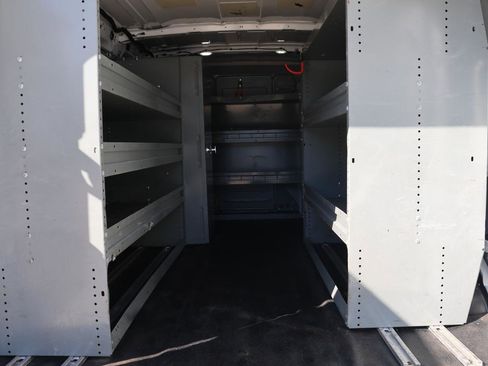 Used 2018 Ford Transit 250 148 Low Roof image 17