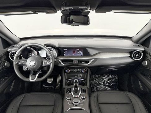 Used 2022 Alfa Romeo Stelvio Ti AWD/4WD image 58