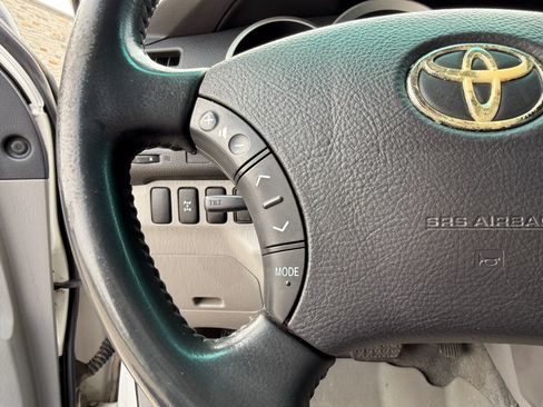 Used 2008 Toyota 4Runner SR5 AWD/4WD image 14