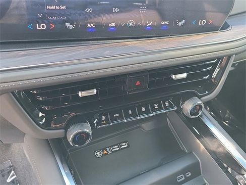 New 2026 Chevrolet Suburban LT w/ Comfort Package image 35