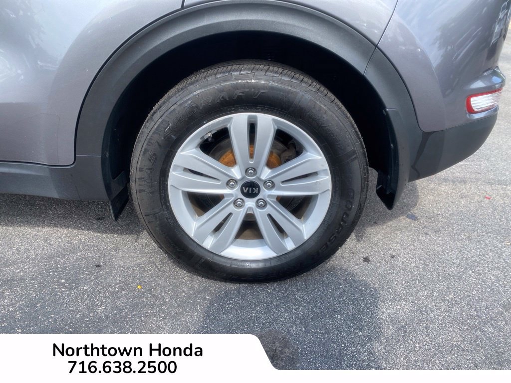 Used 2017 Kia Sportage LX AWD/4WD image 14