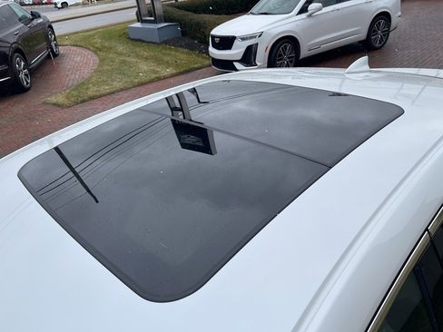 Used 2018 Cadillac XTS Luxury w/ Driver Awareness Package image 11