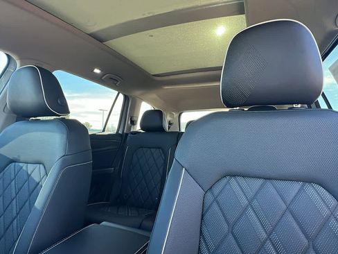 New 2026 Volkswagen Atlas SEL Premium R-Line image 11