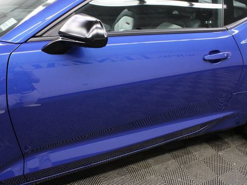 Used 2021 Chevrolet Camaro SS w/ LPO, Camaro Logo Package RWD image 41