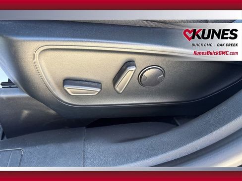 Used 2022 Ford Escape Titanium w/ Titanium Elite Package image 11