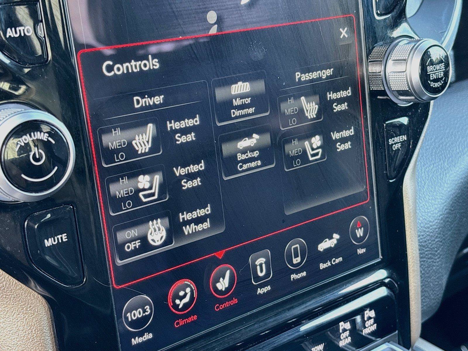 Used 2021 RAM 1500 Laramie AWD/4WD image 20