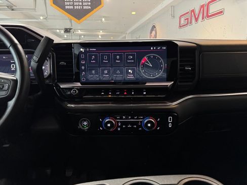 Certified 2023 GMC Sierra 1500 Elevation image 21
