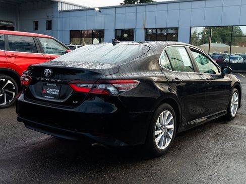 Used 2023 Toyota Camry LE image 6