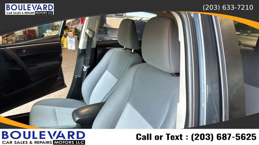 Used 2016 Toyota Corolla L FWD image 25