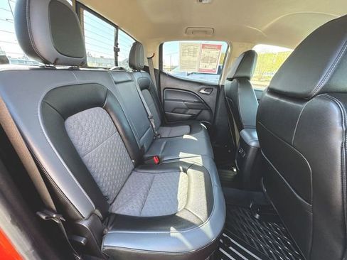 Used 2019 Chevrolet Colorado Z71 AWD/4WD image 25