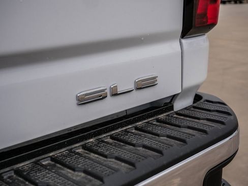 New 2026 GMC Sierra 3500 SLE w/ SLE Value Package AWD/4WD image 14