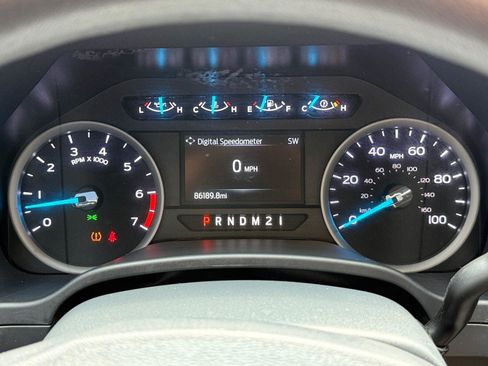 Used 2022 Ford F250 XLT AWD/4WD image 21