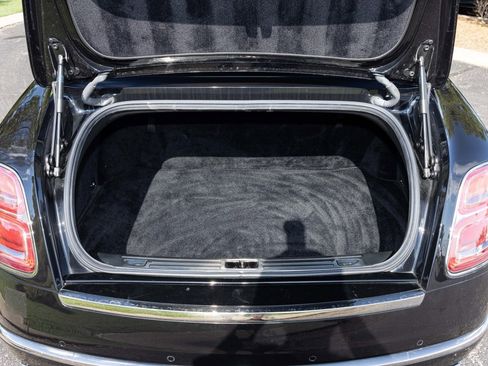 Used 2019 Bentley Mulsanne image 47