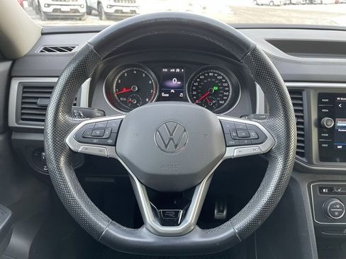 Used 2021 Volkswagen Atlas SE w/ Panoramic Sunroof Package image 19