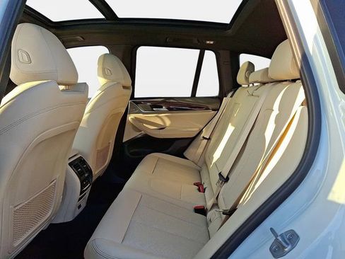 Certified 2022 BMW X3 xDrive30i w/ Convenience Package image 10