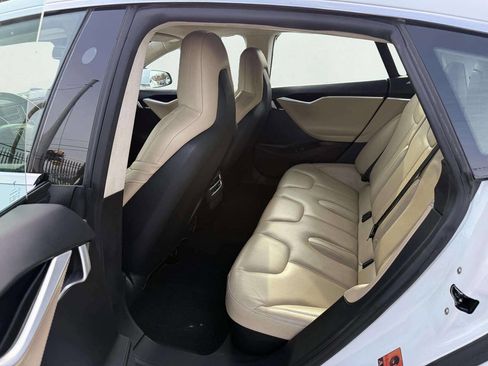 Used 2016 Tesla Model S 75D image 12