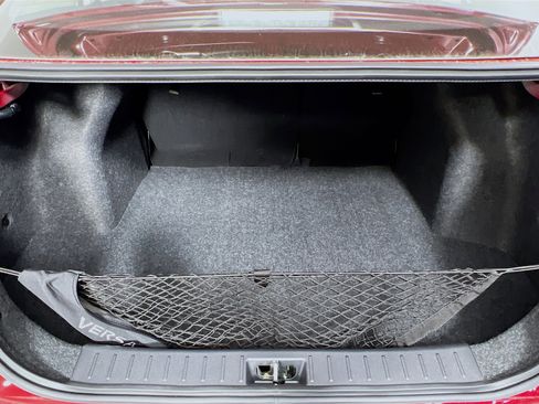 New 2025 Nissan Versa SR w/ Trunk Package image 23