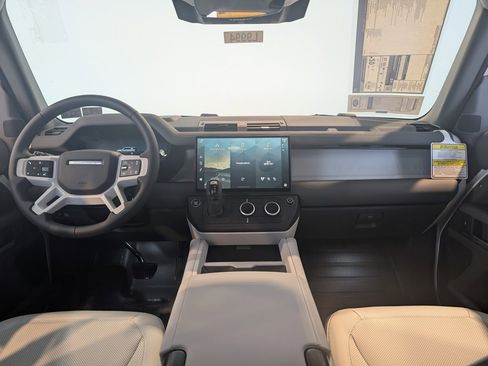 New 2026 Land Rover Defender 110 X-Dynamic SE image 13