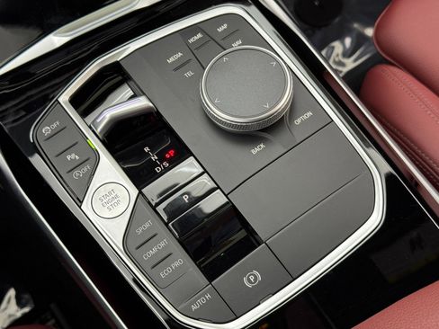 Used 2024 BMW 230i Coupe w/ M Sport Package image 32