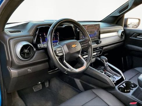 Used 2023 Chevrolet Colorado LT w/ LT Convenience Package III image 12