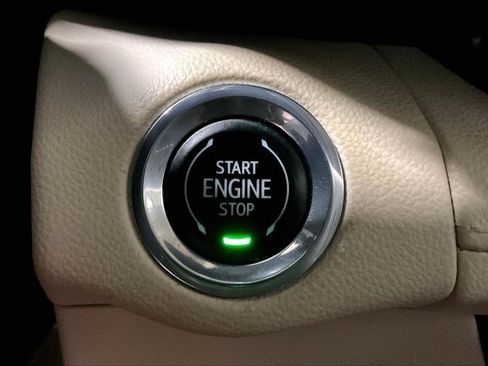 Used 2023 Buick Envision Preferred AWD/4WD image 36