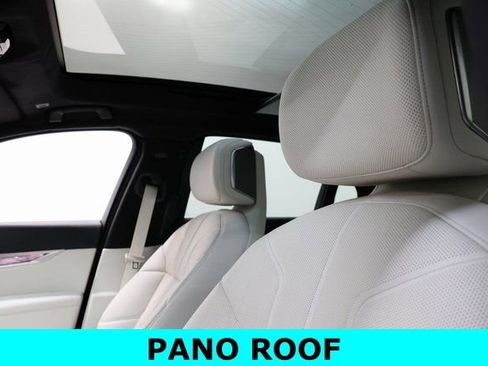 Used 2024 BMW 760i xDrive w/ Executive Package image 22