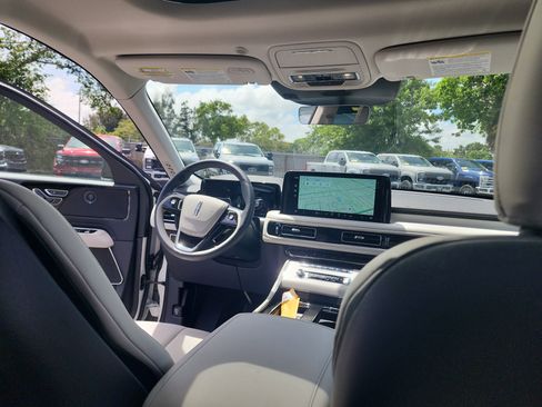 New 2026 Lincoln Aviator Reserve AWD/4WD image 26