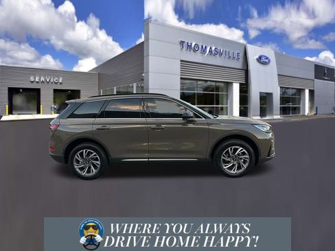 New 2026 Lincoln Corsair Premiere w/ Towing Package image 2