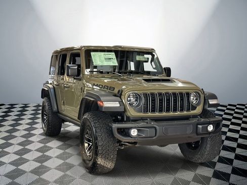 New 2026 Jeep Wrangler Unlimited Rubicon 392 w/ Dual Top Group image 4