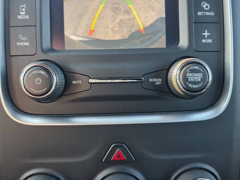 Used 2022 RAM 1500 Warlock AWD/4WD image 17