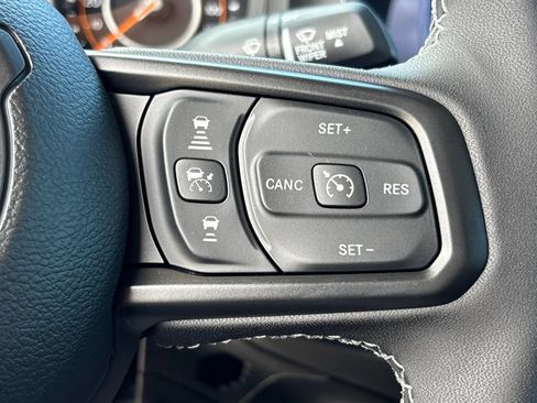 New 2026 Jeep Gladiator Rubicon AWD/4WD image 16