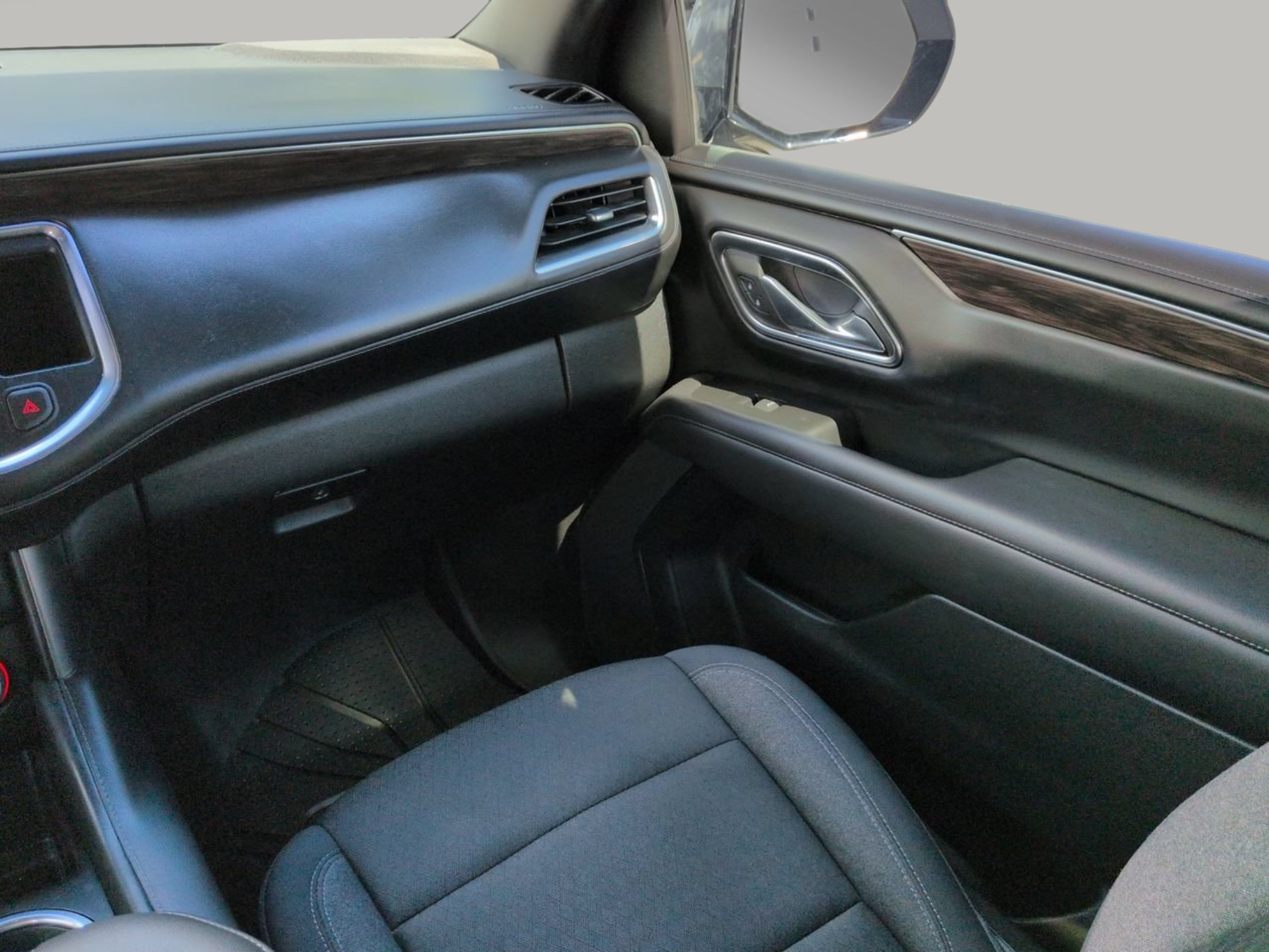 Used 2024 Chevrolet Tahoe LS w/ Driver Alert Package RWD image 21