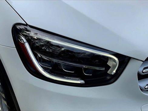 Certified 2022 Mercedes-Benz GLC 300 4MATIC image 24