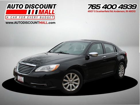 Used 2013 Chrysler 200 Limited FWD image 1