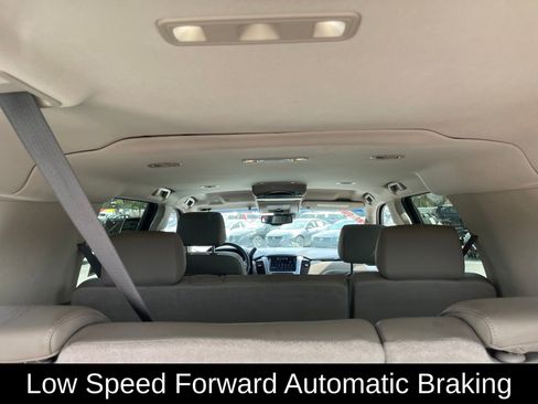 Used 2018 GMC Yukon XL SLT image 24