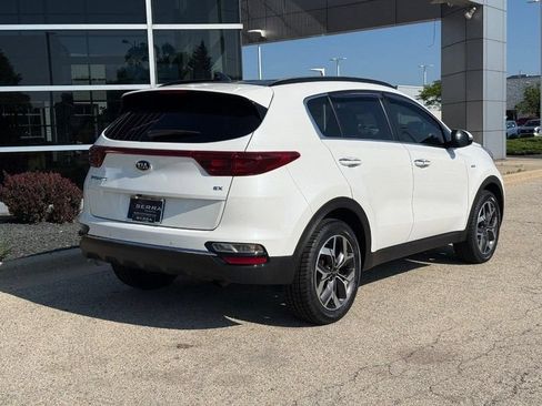 Used 2021 Kia Sportage EX w/ EX Technology Package AWD/4WD image 3
