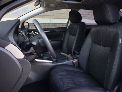 Used 2017 Nissan Sentra SV w/ Style Package FWD image 18