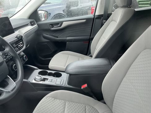 Certified 2022 Ford Escape SE image 24